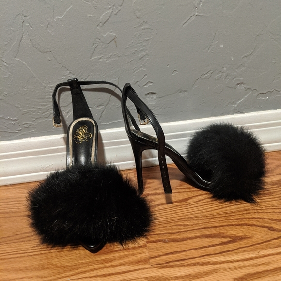 Fuzzy pumps - Picture 3 of 5